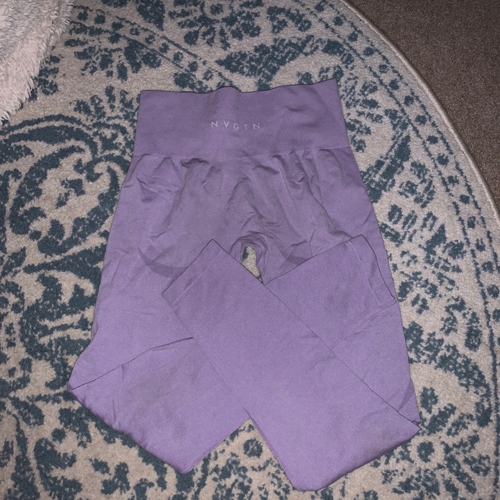 Nvgtn contour seamless lilac